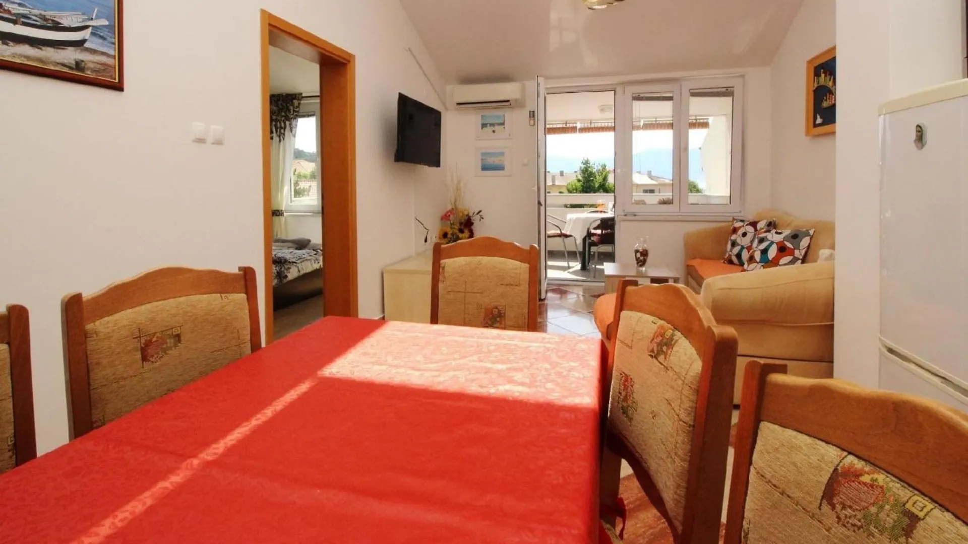 Apartment Charmante Ferienwohnung In Baska Mit Eigenem Balkon