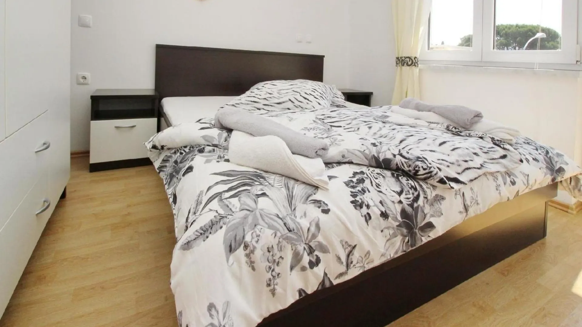 Charmante Ferienwohnung In Baska Mit Eigenem Balkon Apartment Baska (Krk)