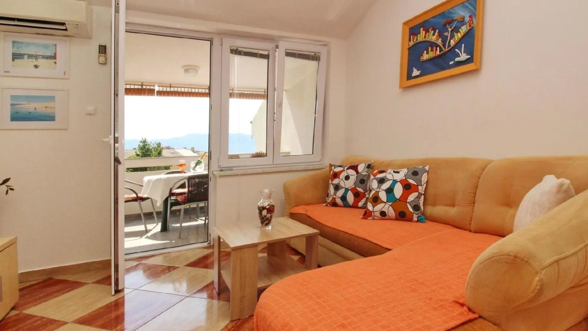 Charmante Ferienwohnung In Baska Mit Eigenem Balkon Baska (Krk)