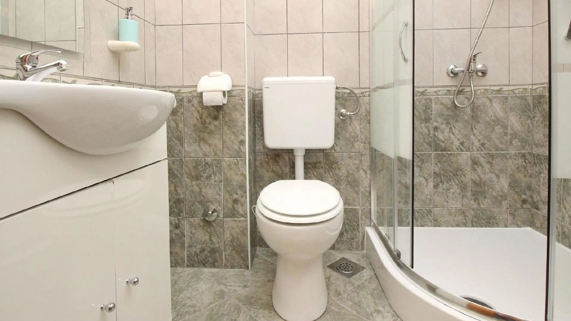 Charmante Ferienwohnung In Baska Mit Eigenem Balkon Croatia